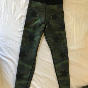 Ultracor Silk Camo Knockout Legging